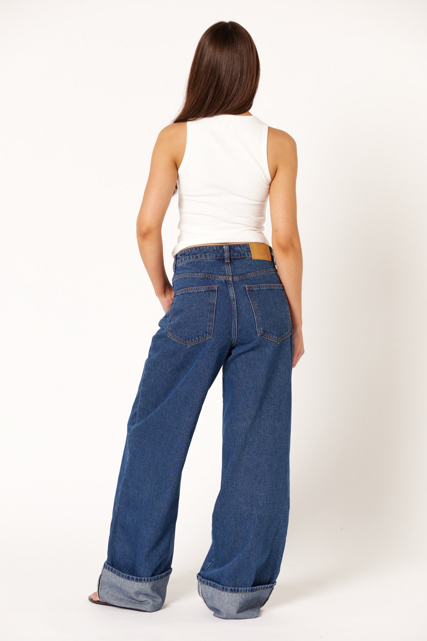 FRAYA-TANK-_-DAVIDSON-JEANS-6