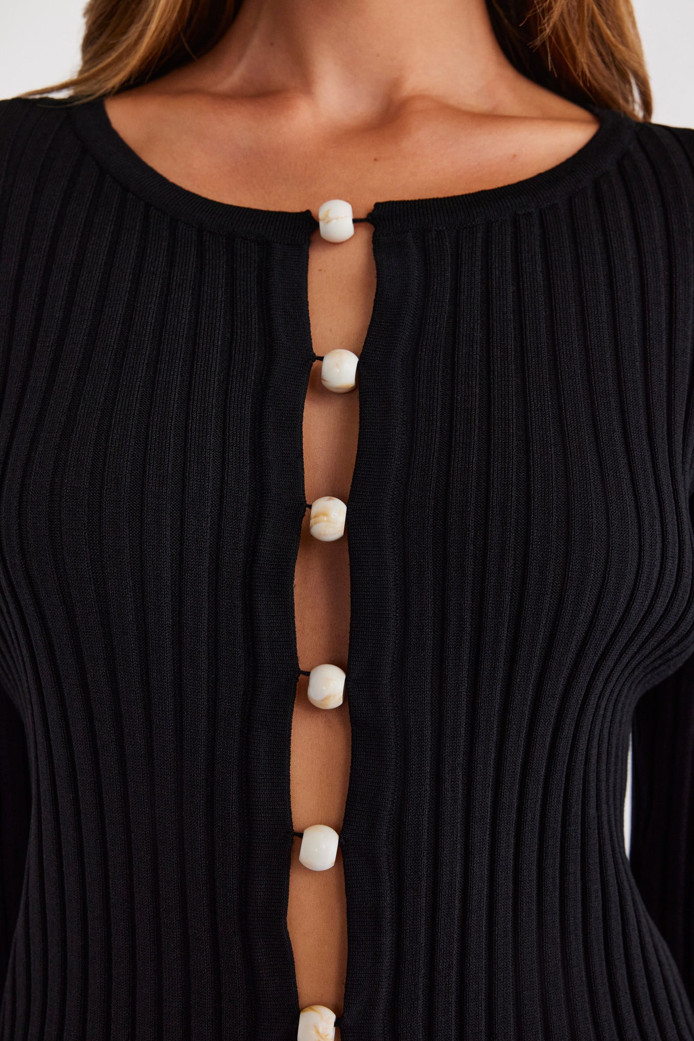 ODETTA-TOP-BLACK-3jpg