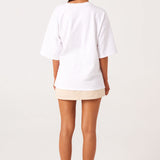 ZAIRA-KNOT-T-SHIRT-WHITE-AVIA-MINI-SKIRT-NATURALL4