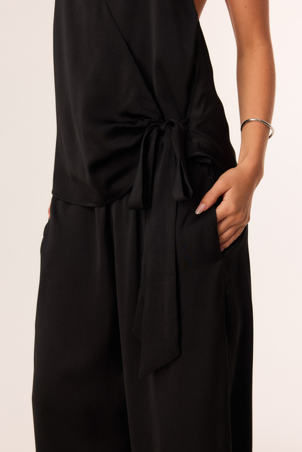 01_Rosewood-Set-Black_391326