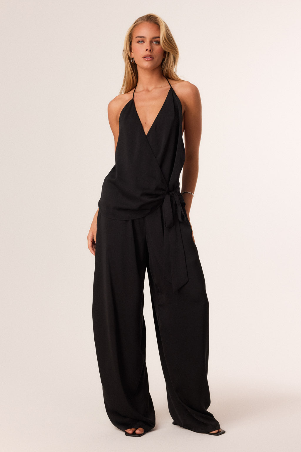 01_Rosewood-Set-Black_391363