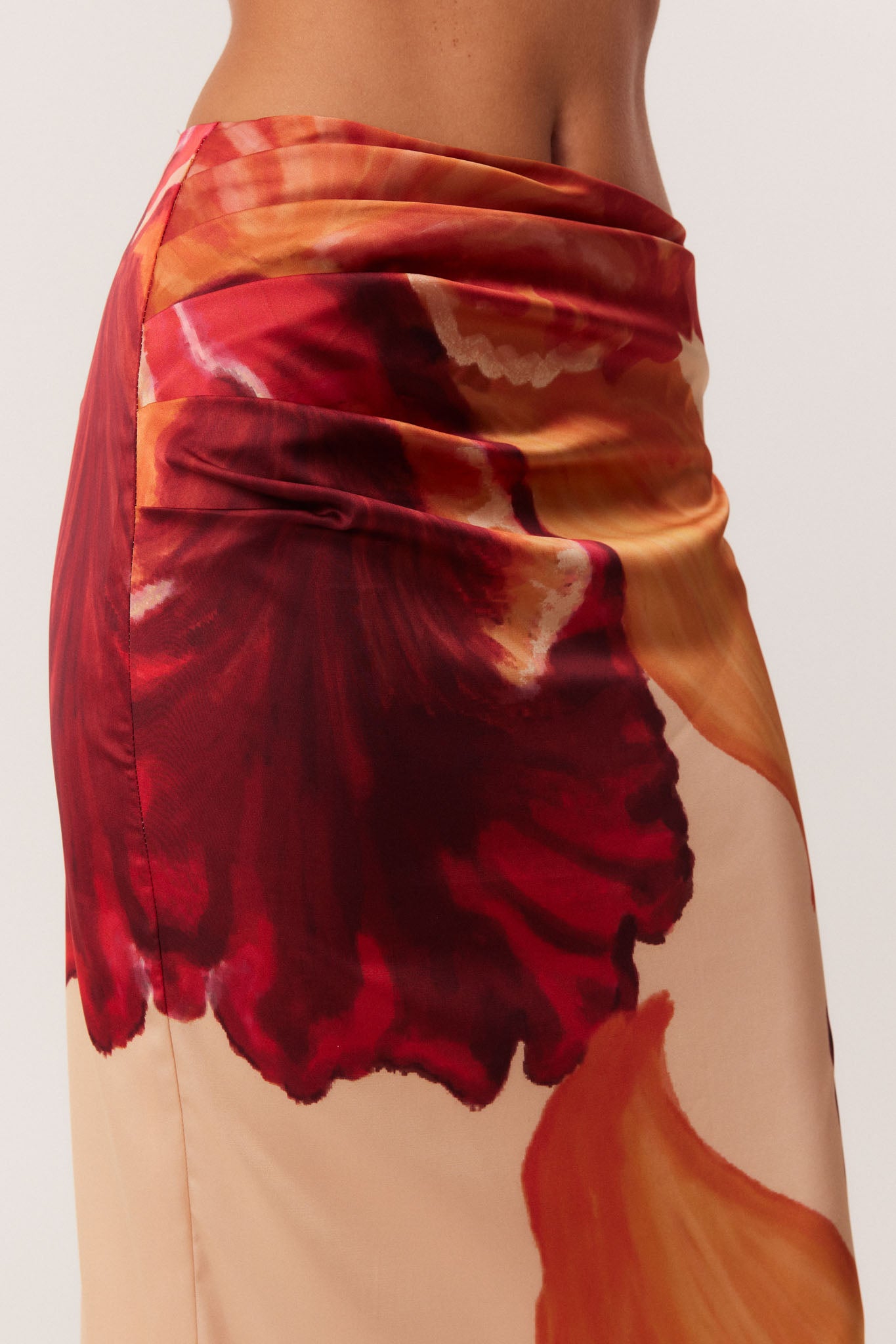 04_Cattleya_SkirtTank_322012