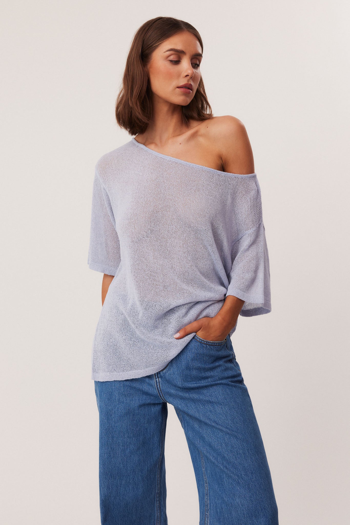 30_OFFSHOULDERSHEERBLUETOPRUNEJEANSBLUE_326995_A