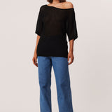 33_ONESHOULDERSHEERTOPBLACKRUNEJEANSBLUE_327126