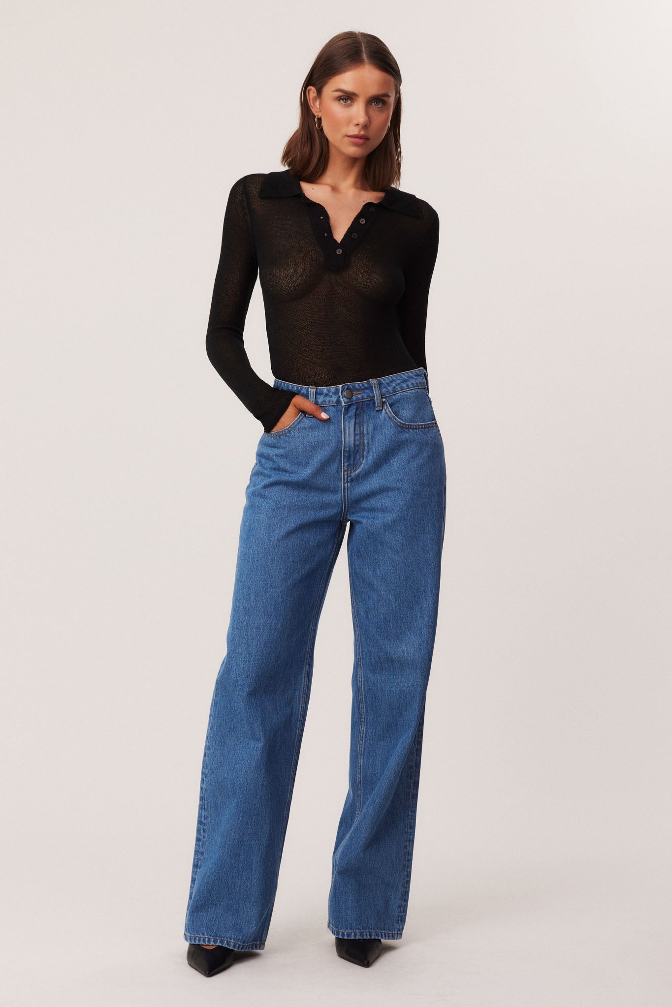 34_SHEERVEDABLACKRUNEJEANSBLUE_327176_A