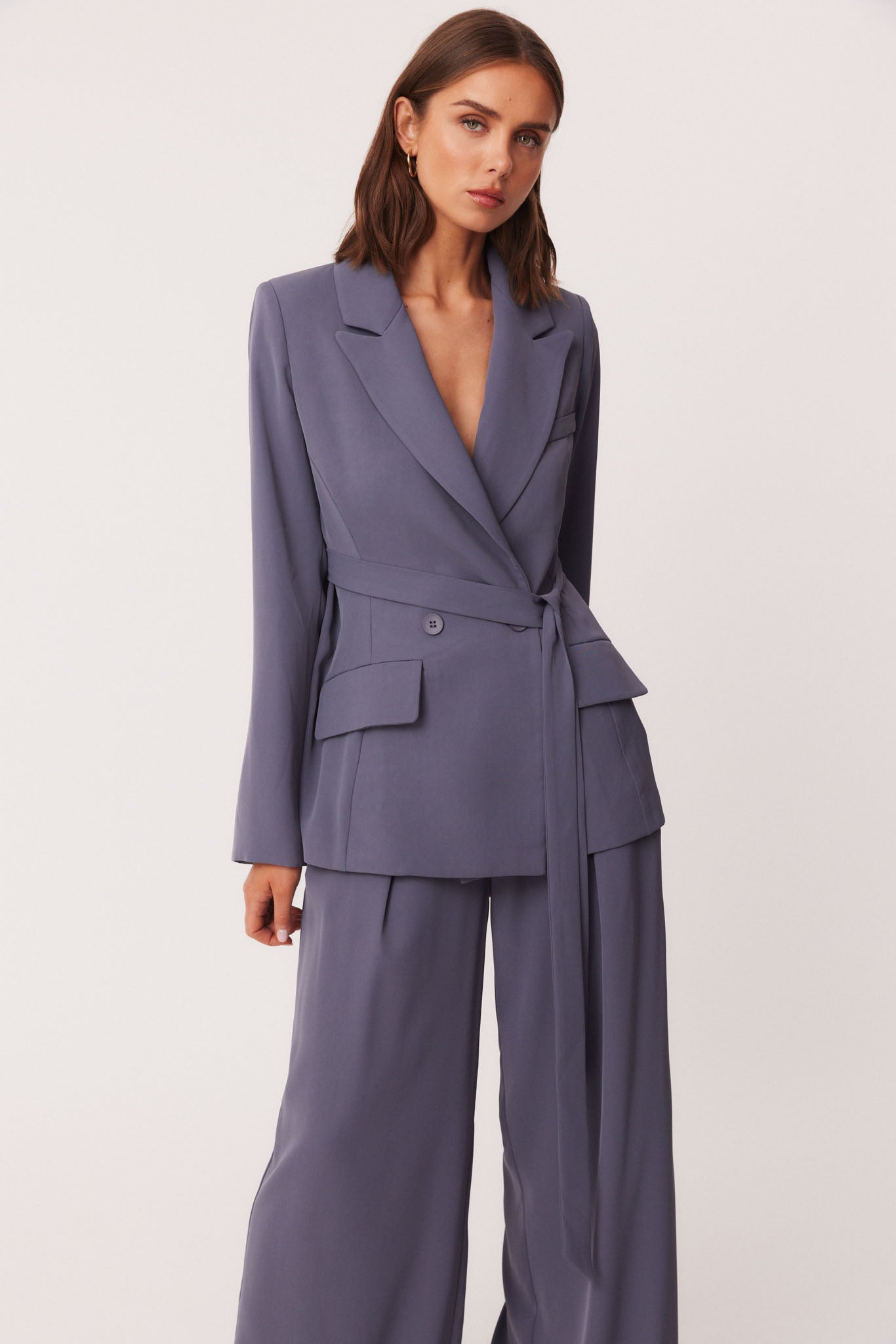 35_Roma_Blazer_Pants_SteelBlue_338426_A