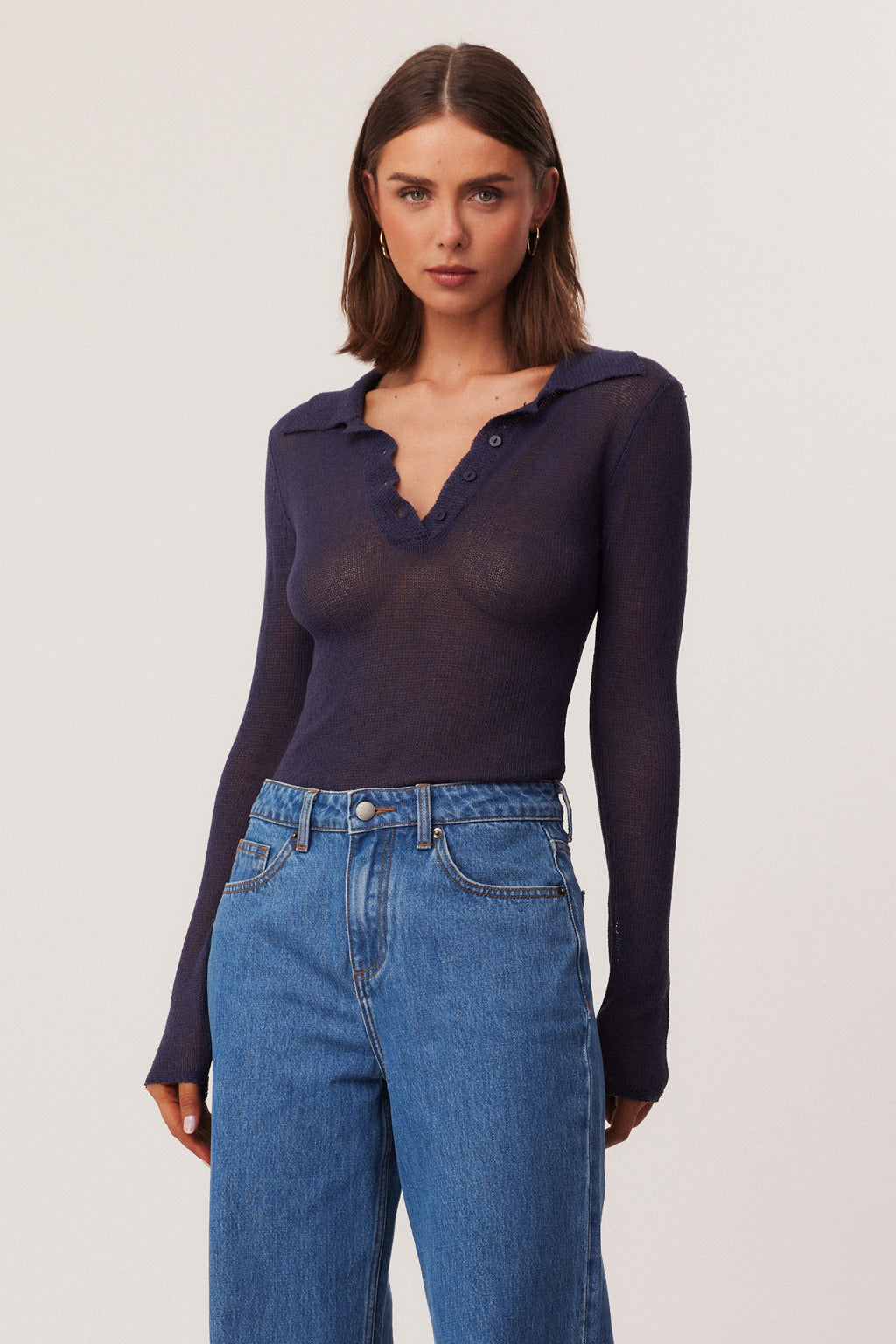 35_SHEERVEDANAVYRUNEJEANBLUE_327230_A-2