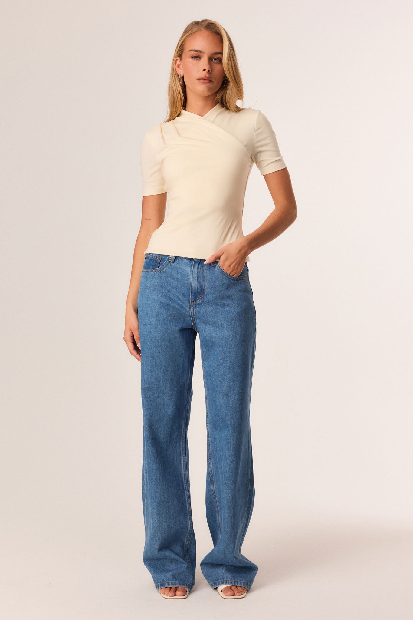 39_SFT129-CREAM_393417