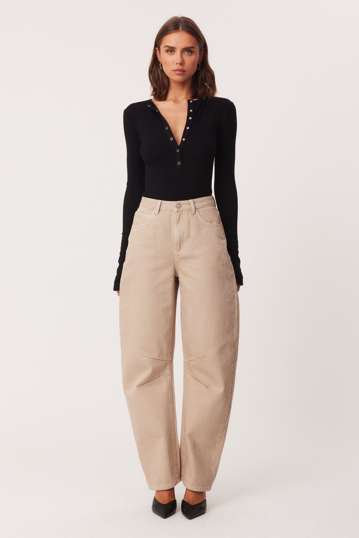 49_HenlyTopBlack_339104