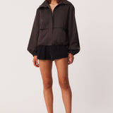 57_BlackWindBreaker_339419