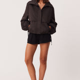 57_BlackWindBreaker_339423