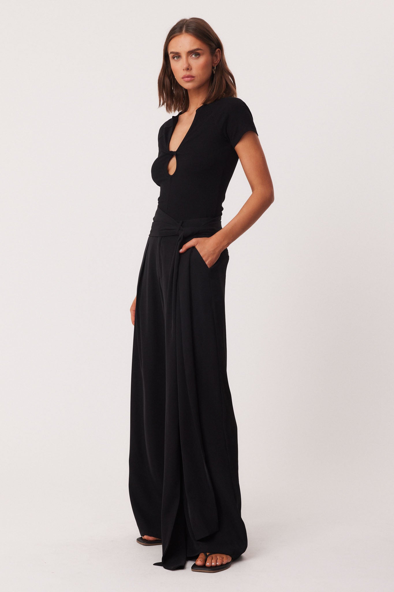 61_ReynaTwistTop_Black_339553