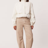 70_WhiteWindBreaker_339841