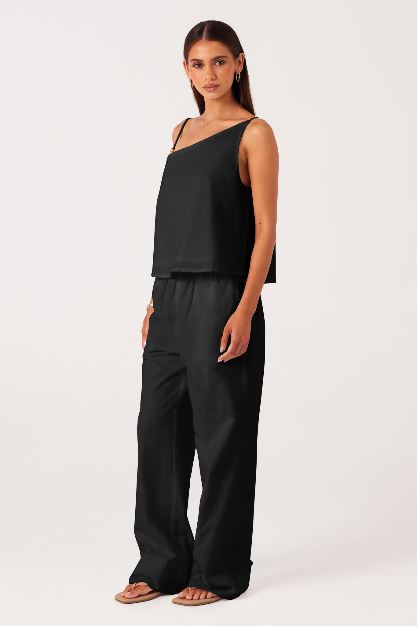 ISMENE-SET-BLACK-2