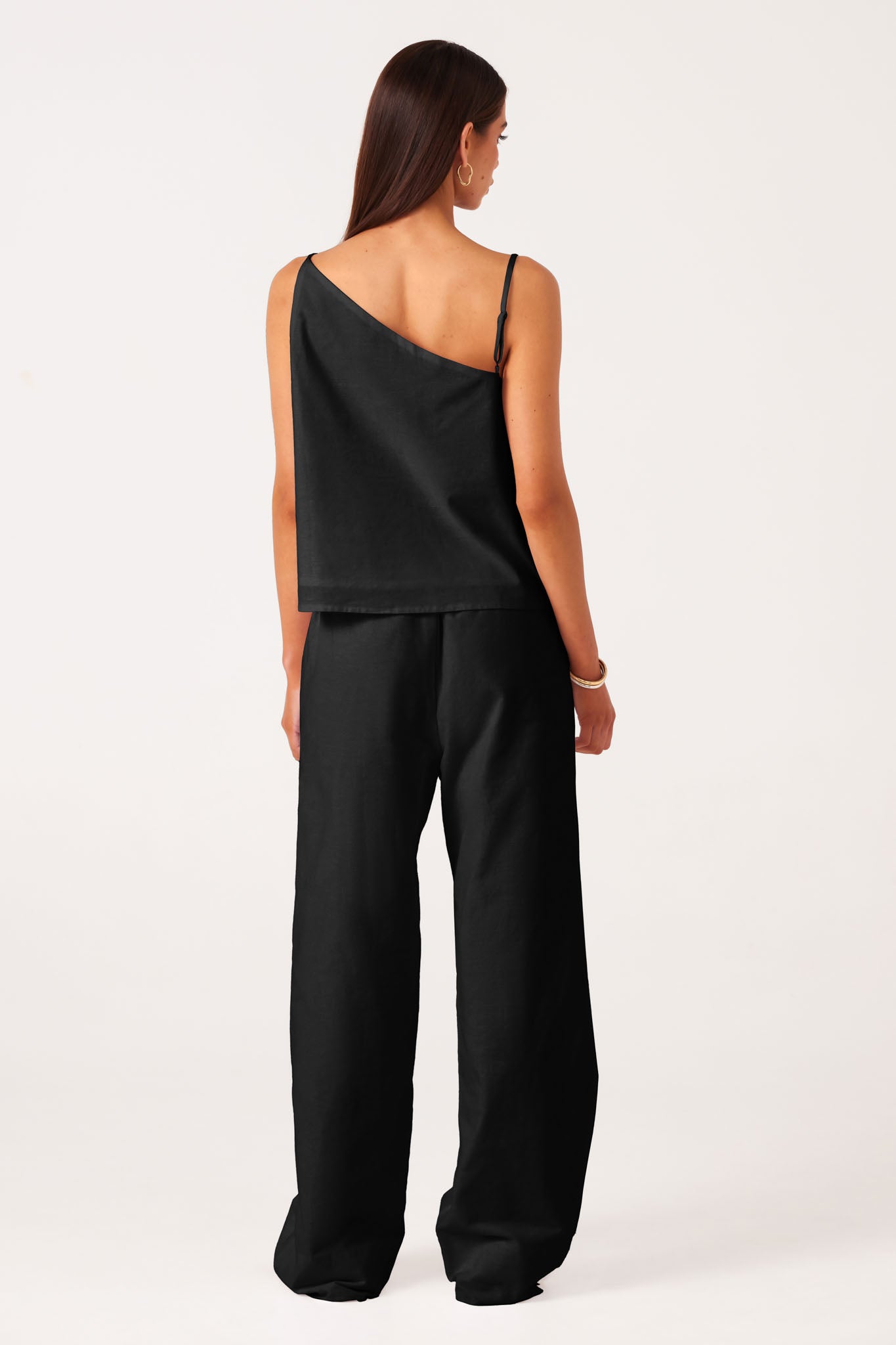 ISMENE-SET-BLACK-4