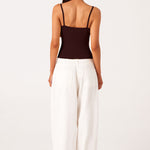 ODESSA-TANK-CHOCOLATE-LUKAS-JEANS-WHITE-5