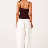 ODESSA-TANK-CHOCOLATE-LUKAS-JEANS-WHITE-5